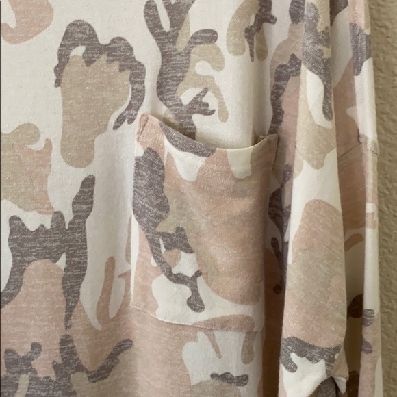 DEX Womens Camo Long Sleeve Top Plus 3XL NWT - Picture 4 of 12